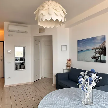 Residenza Miramare 아파트호텔 4*