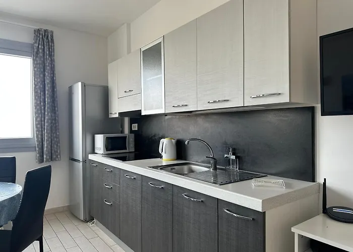 Residenza Miramare Apartmanhotel 4*