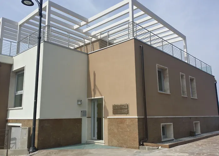 Residenza Miramare 아파트호텔 4*